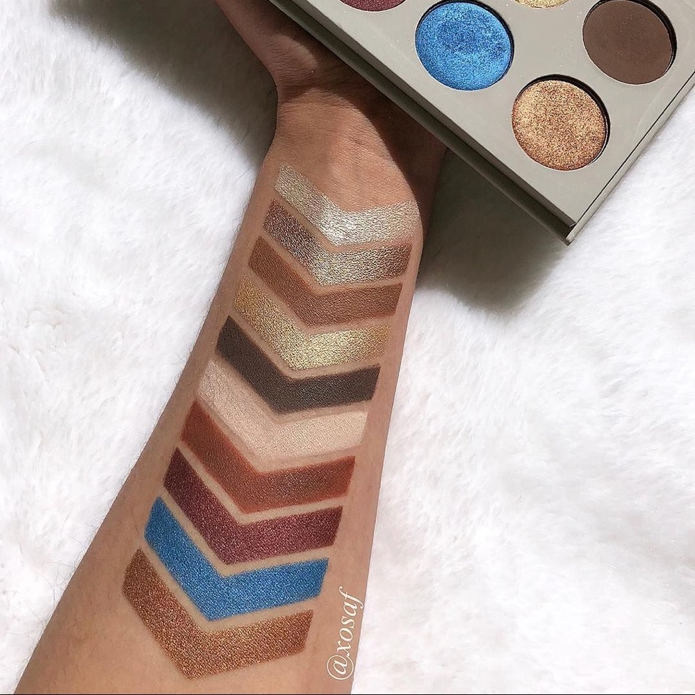 NIB KKW x MARIO EYESHADOW PALETTE